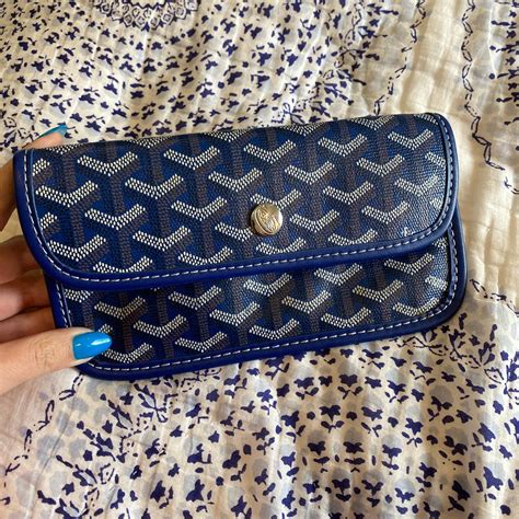 women's goyard wallet